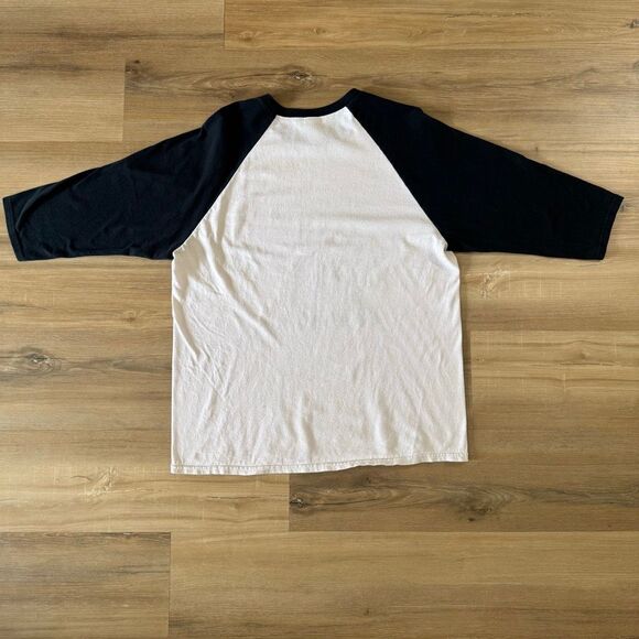 Whispers In Reverse Black & White Raglan Baseball Shirt Size Large Wolf Graphic - Picture 5 of 5